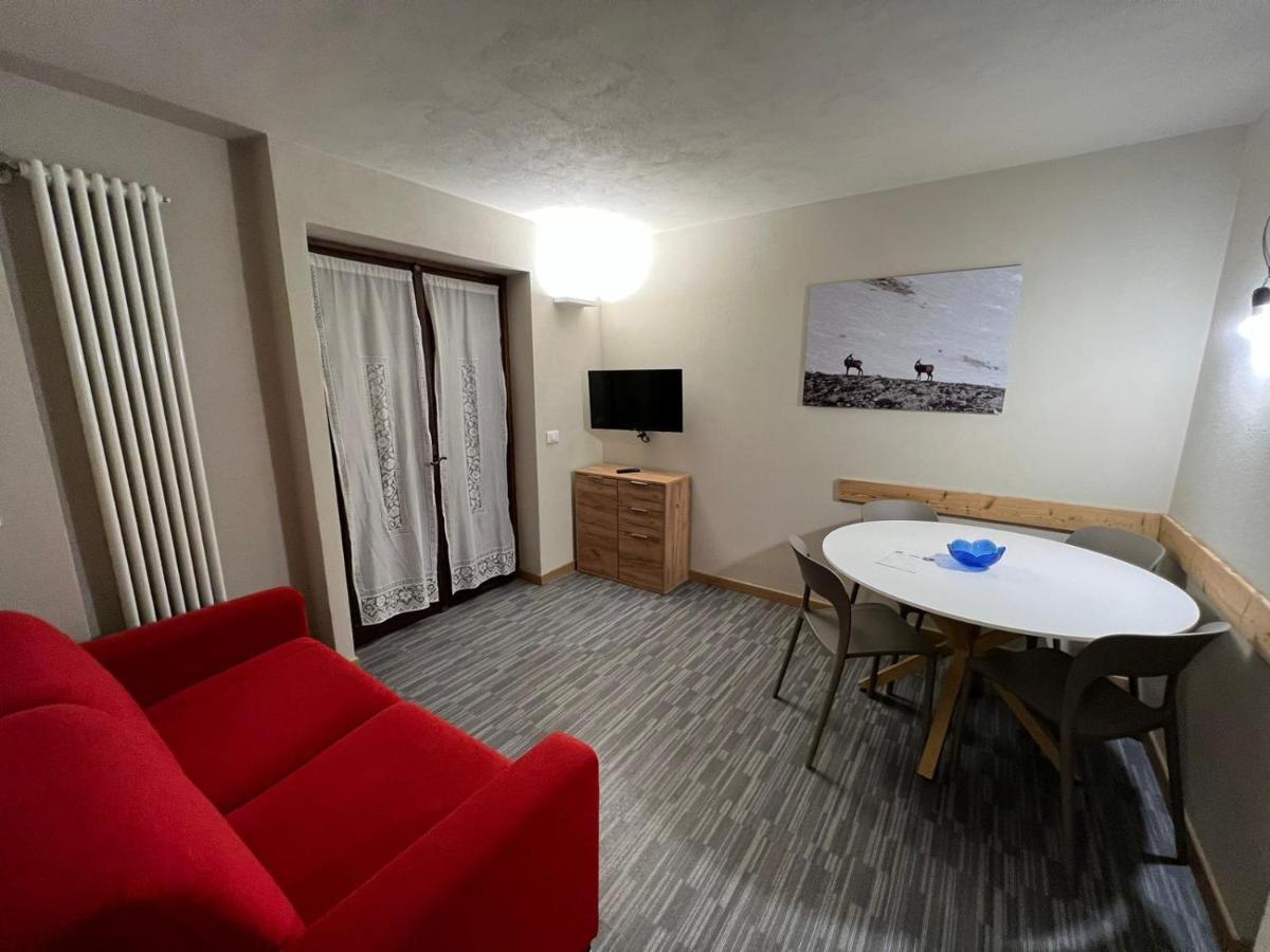 Niblet Apartment Sauze D'Oulx Ngoại thất bức ảnh